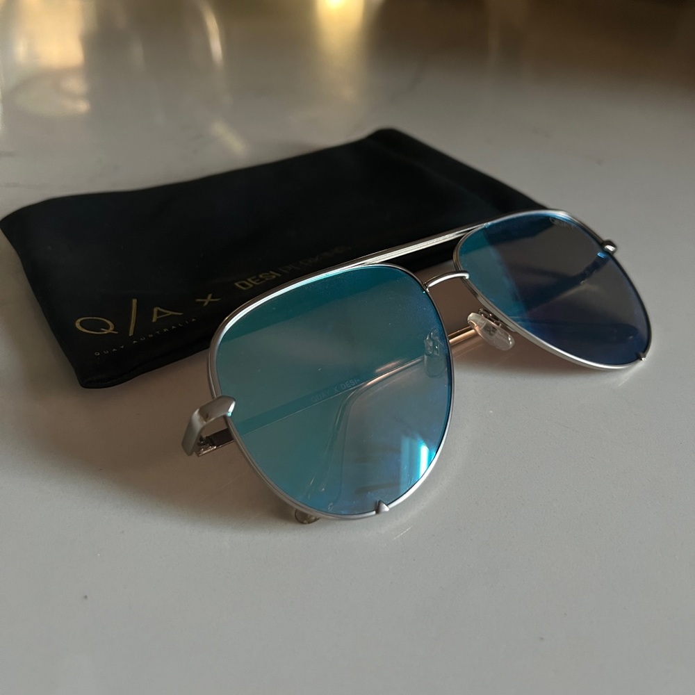 Quay x Desi High Key Aviators - Silver/ Mirrored Blue